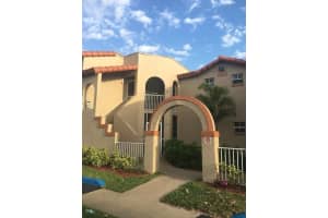 401 SW 86th Ave, Pembroke Pines, FL 33025, Sold 06/01/17