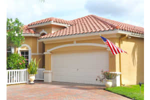 2011 NW 98th Terrace, Pembroke Pines, FL 33024, Sold 06/15/17