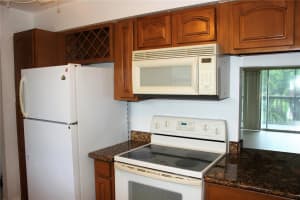 7000 Nova Dr #207e, Davie, FL 33317, Sold 12/01/17