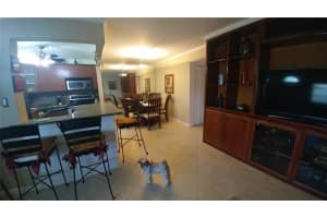 1425 Arthur St #416b, Hollywood, FL 33020, Sold 11/03/17