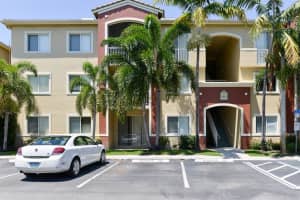 7085 Nova Dr, Davie, FL 33317, Sold 08/25/17