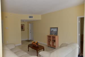 7085 Nova Dr, Davie, FL 33317, Sold 08/25/17