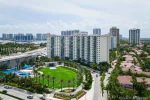 19333 Collins Ave, Sunny Isles Beach, FL 33160, Sold 12/29/17
