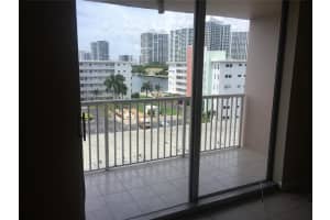 3161 S Ocean Dr, Hallandale Beach, FL 33009, Sold 10/13/17