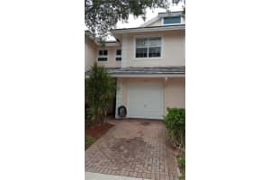 3025 NW 30th Ave, Lauderdale Lakes, FL 33311, Sold 08/22/17