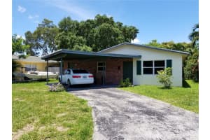817 NW 9th Ave, Dania Beach, FL 33004, Sold 09/28/17