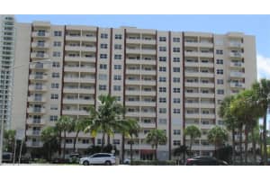 200 S Birch Rd, Fort Lauderdale, FL 33316, Sold 10/12/17