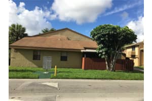 8400 S Missionwood Cir, Miramar, FL 33025, Sold 09/15/17