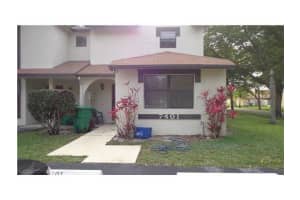 7401 NW 34th St, Lauderhill, FL 33319, Sold 10/17/17