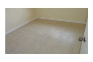 7401 NW 34th St, Lauderhill, FL 33319, Sold 10/17/17