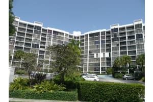 400 Leslie Dr, Hallandale Beach, FL 33009, Sold 02/16/18