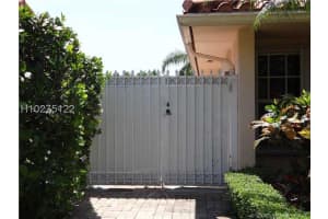 2015 SW 123rd Ct, Miami, FL 33175, Sold 10/13/17