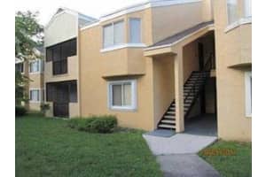 420 SW 83rd Way, Pembroke Pines, FL 33025, Sold 10/10/17