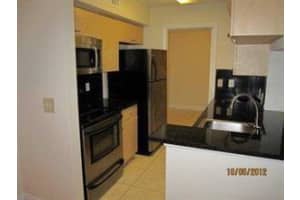 420 SW 83rd Way, Pembroke Pines, FL 33025, Sold 10/10/17