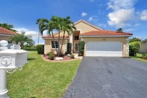 215 Somerset Way, Weston, FL 33326, Sold 10/05/17
