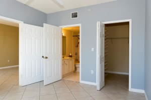 7085 Nova Dr, Davie, FL 33317, Sold 12/28/17