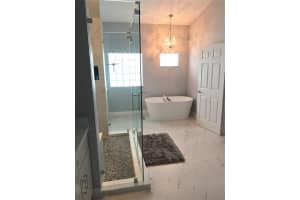 950 NW 197th Ave, Pembroke Pines, FL 33029, Sold 11/30/17