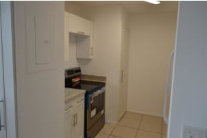 8710 SW 3rd St, Pembroke Pines, FL 33025, Sold 01/30/18