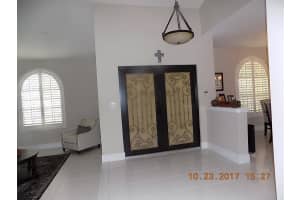 15600 NW 82nd Ct, Hialeah, FL 33016, Sold 12/22/17