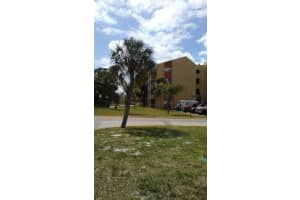 3710 NW 21st St # 101, Lauderdale Lakes, FL 33311, Sold 11/20/17