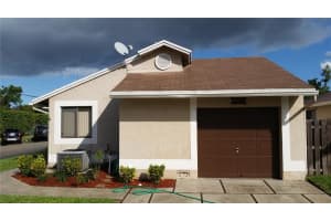 901 SW 109th Ave, Pembroke Pines, FL 33025, Sold 02/09/18