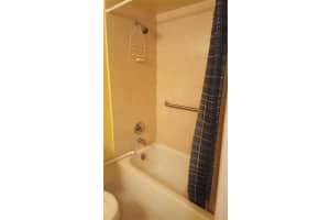 608 NE 2nd St #437, Dania Beach, FL 33004, Sold 07/30/18