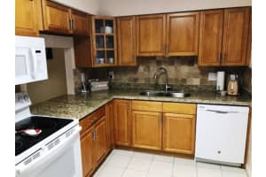 7000 Nova Dr #204e, Davie, FL 33317, Sold 02/23/18