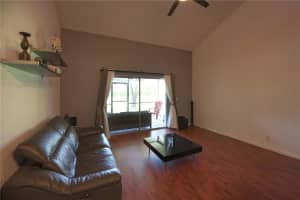 653 Woodgate Ln, Sunrise, FL 33326, Sold 03/12/18