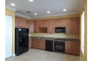 MLS# H10390104, Davie, Florida 33328