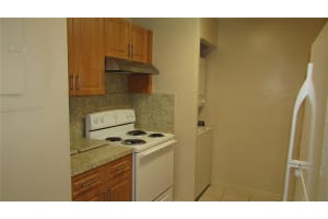 8710 SW 3rd St, Pembroke Pines, FL 33025, Sold 02/09/18