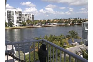 2710 S Ocean Dr, Hollywood, FL 33019, Sold 01/10/19