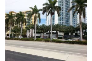2710 S Ocean Dr, Hollywood, FL 33019, Sold 01/10/19