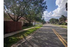 48 Gables Blvd, Weston, FL 33326, Sold 03/26/18