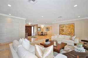 2271 NE 201st St, Miami, FL 33180, Sold 04/24/18