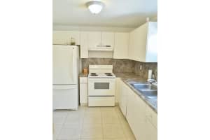 MLS# H10404348, Sunrise, Florida 33351