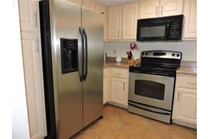 811 SE 4th Ave APT C105, Dania Beach, FL 33004, Sold 06/26/18