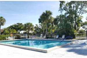 4848 NW 95th Ave, Sunrise, FL 33351, Sold 07/27/18