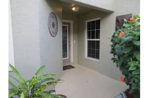 317 W Riverbend Dr, Sunrise, FL 33326, Sold 04/06/18