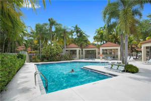 9211 NW 9th Ct #2l, Plantation, FL 33324, Sold 05/24/18