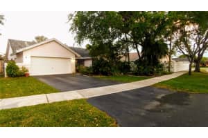 5816 SW 89th Way, Cooper City, FL 33328, Sold 07/03/18