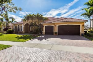4777 Hibbs Grove Way, Cooper City, FL 33330, Sold 05/31/18
