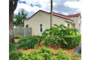 1580 Springside Dr, Weston, FL 33326, Sold 06/01/18