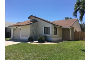 910 SW 109th Ave, Pembroke Pines, FL 33025, Sold 07/25/18