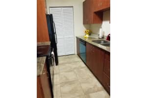 8749 NW 39th St, Sunrise, FL 33351, Sold 05/30/18