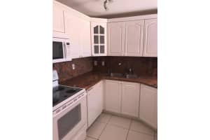 7522 NW 176th St, Hialeah, FL 33015, Sold 07/26/18