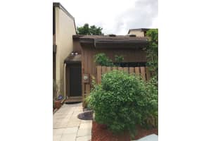 MLS# H10463250, Davie, Florida 33328