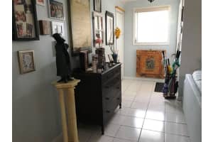 2401 Park Ln, Hollywood, FL 33021, Sold 07/30/18