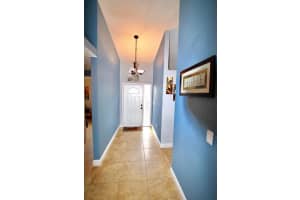 6743 NW 193rd Ln, Hialeah, FL 33015, Sold 08/01/18