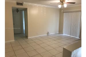 107 Gardens Dr 202, Pompano Beach