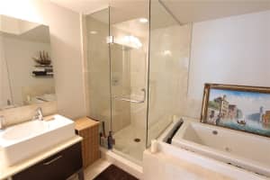 218 SE 14th Terrace #200, Miami, FL 33131, Sold 11/09/18